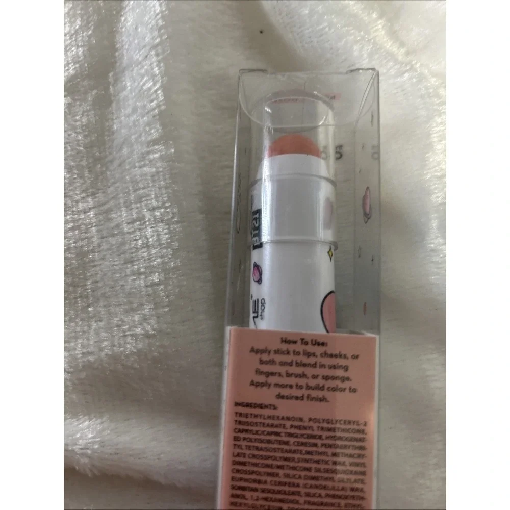 The Creme Shop BT21 Lip + Cheek‎ Chic Stick, Rose & Doze